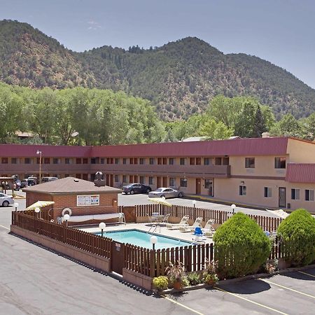 Glenwood Springs Cedar Lodge Exterior photo